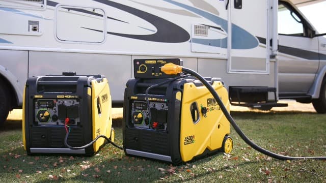 Champion Power Equipment 4500-Watt Electric Start Dual Fuel RV Ready Portable Inverter Generator with Quiet Technology and CO Shield