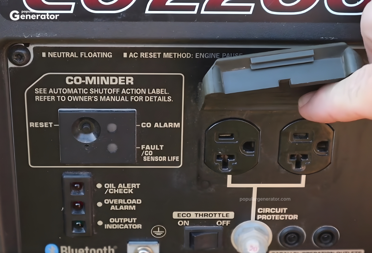 honda-eu2200i-664240-2200-watt-generator-outlets